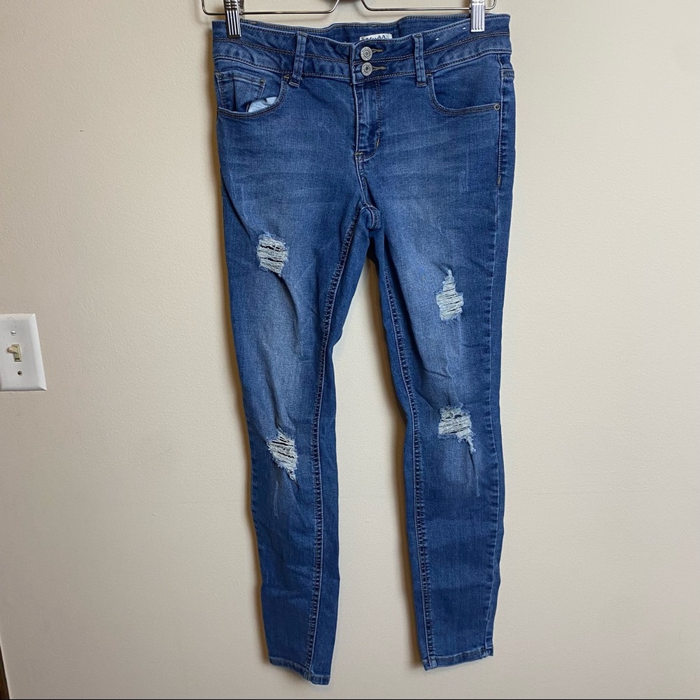 Mudd girls distressed skinny jeans size 16